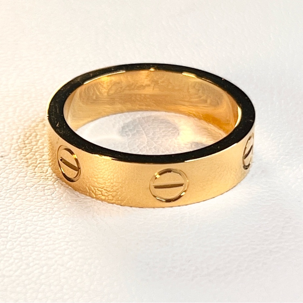 Gold Love Ring (Size: 7)